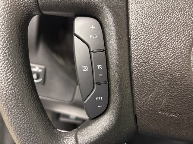 2024 Chevrolet Express Passenger 2500 1LT