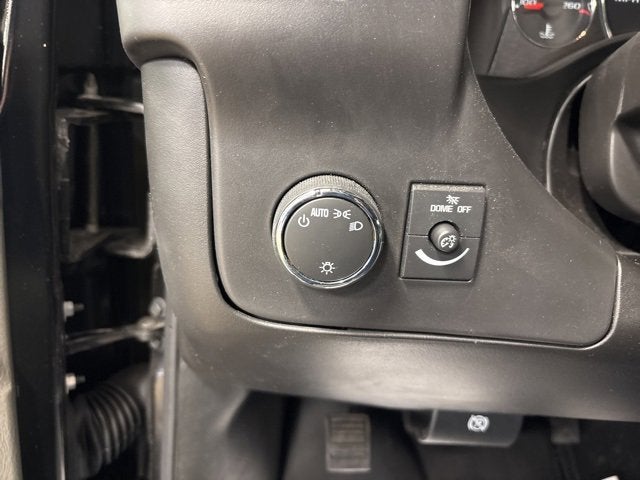 2024 Chevrolet Express Passenger 2500 1LT