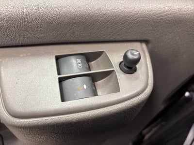 2024 Chevrolet Express Passenger 2500 1LT