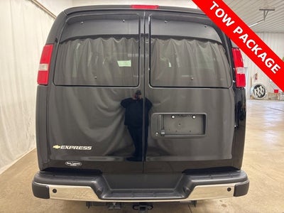 2024 Chevrolet Express Passenger 2500 1LT