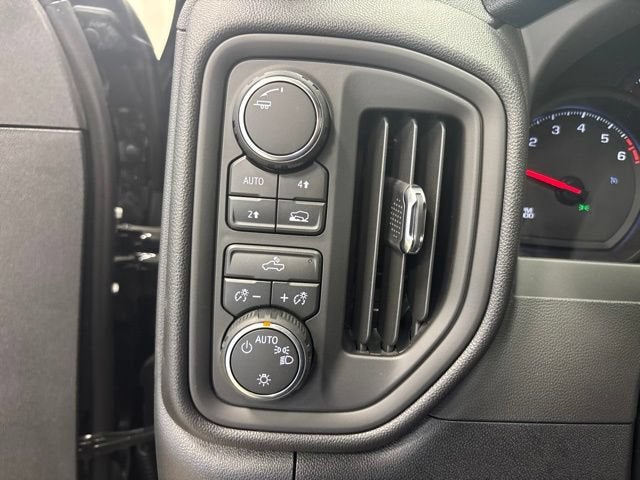 2026 Chevrolet Silverado 1500 Custom - Photo 31