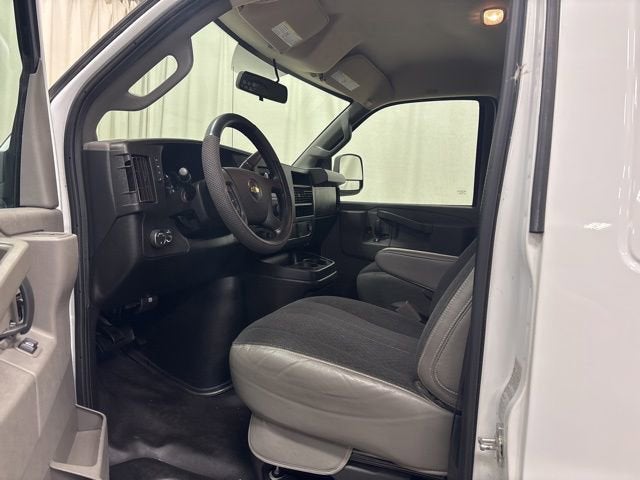 2019 Chevrolet Express Cargo 2500 VAN RWD 2500 135"