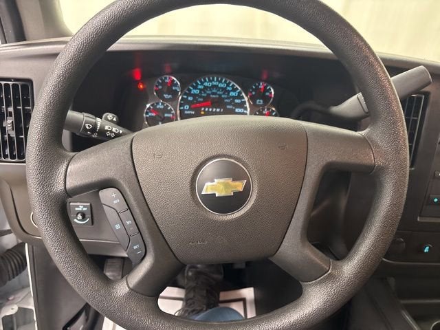 2024 Chevrolet Express Cargo 2500 WT