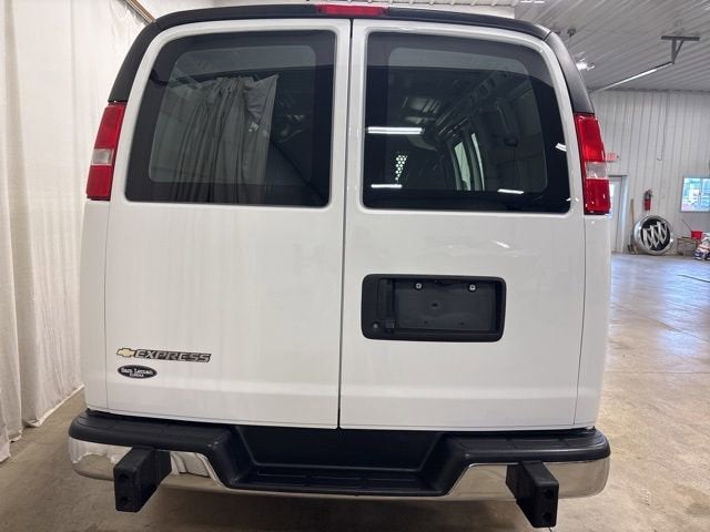 2024 Chevrolet Express Cargo 2500 WT