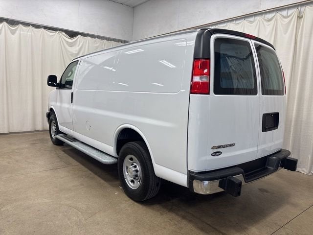 2024 Chevrolet Express Cargo 2500 WT