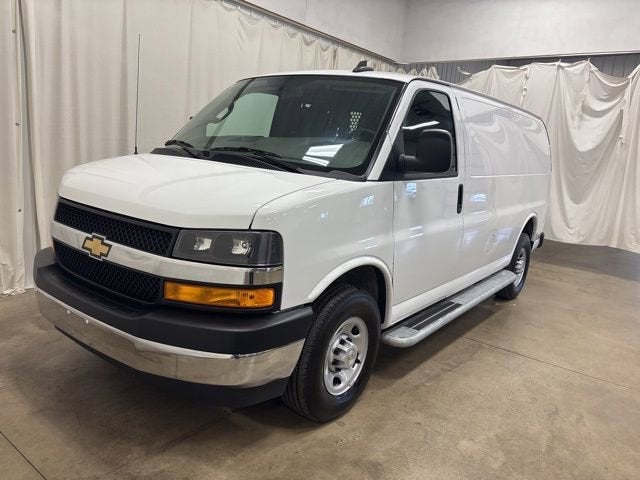 2024 Chevrolet Express Cargo 2500 WT