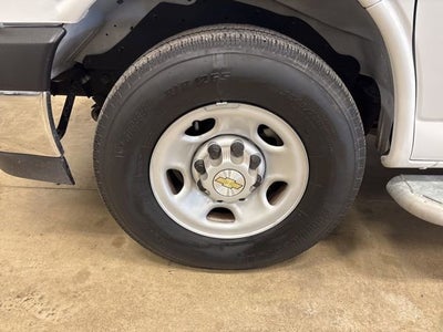 2024 Chevrolet Express Cargo 2500 WT