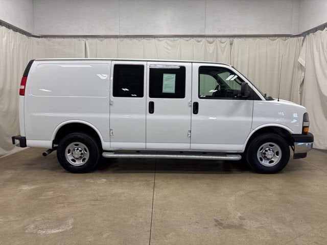 2024 Chevrolet Express Cargo 2500 WT