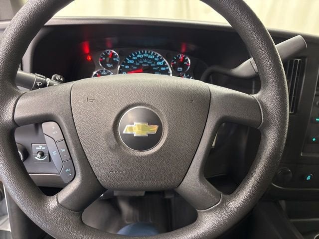 2024 Chevrolet Express Cargo 2500 WT
