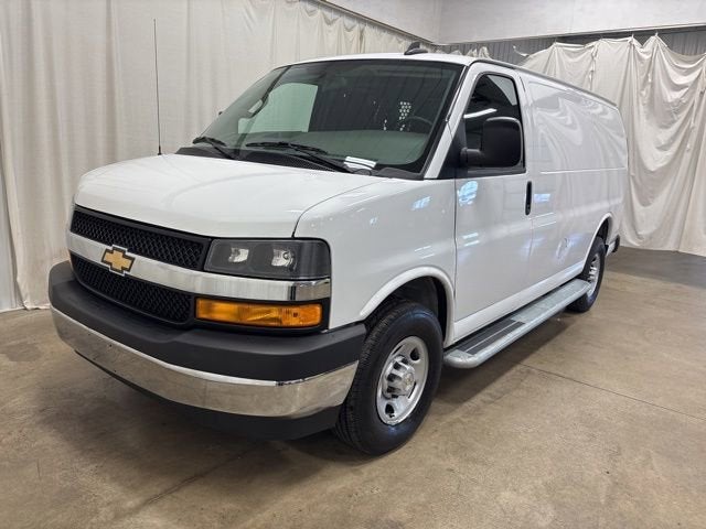 2024 Chevrolet Express Cargo 2500 WT