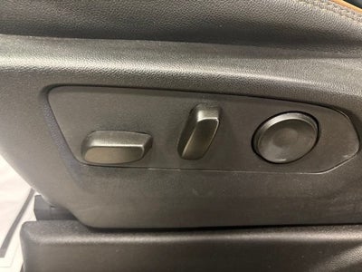 2025 GMC Yukon AT4