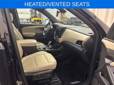 2022 Chevrolet Traverse Premier