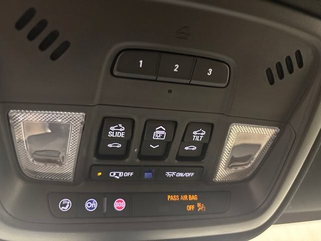 2022 Chevrolet Traverse Premier