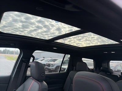 2025 Chevrolet Traverse RS