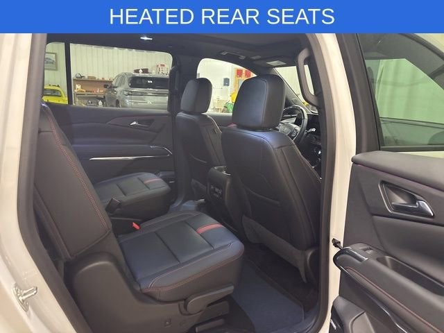 2025 Chevrolet Traverse RS