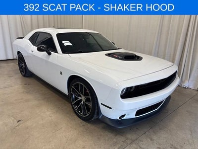2016 Dodge Challenger 392 Hemi Scat Pack Shaker