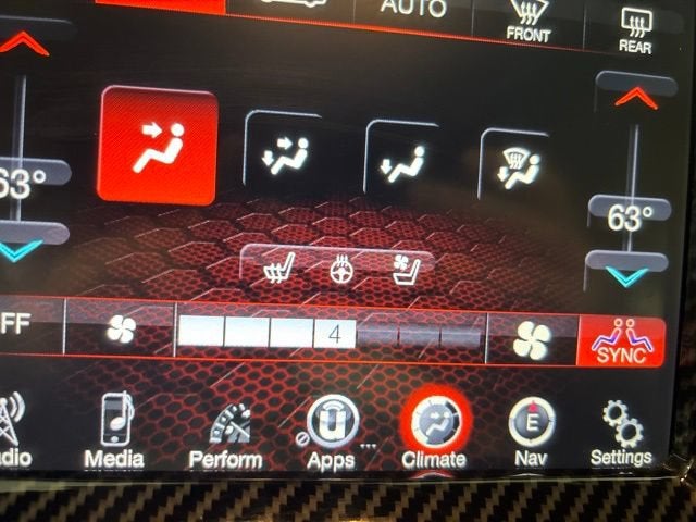 2016 Dodge Challenger 392 Hemi Scat Pack Shaker