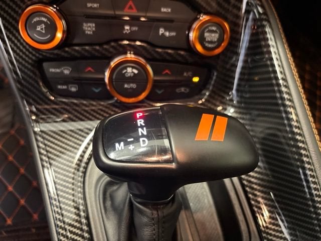 2016 Dodge Challenger 392 Hemi Scat Pack Shaker