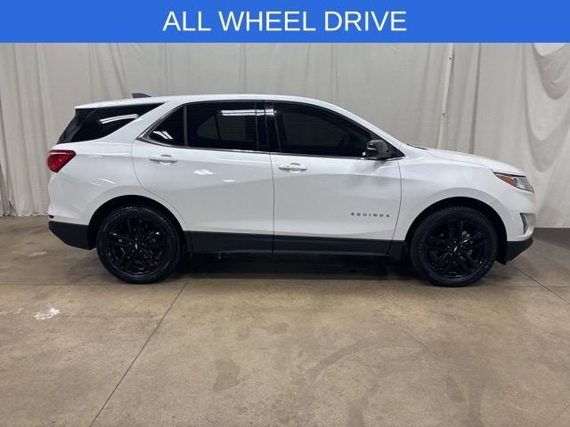 Used 2020 Chevrolet Equinox LT with VIN 2GNAXUEV6L6284443 for sale in Eureka, IL