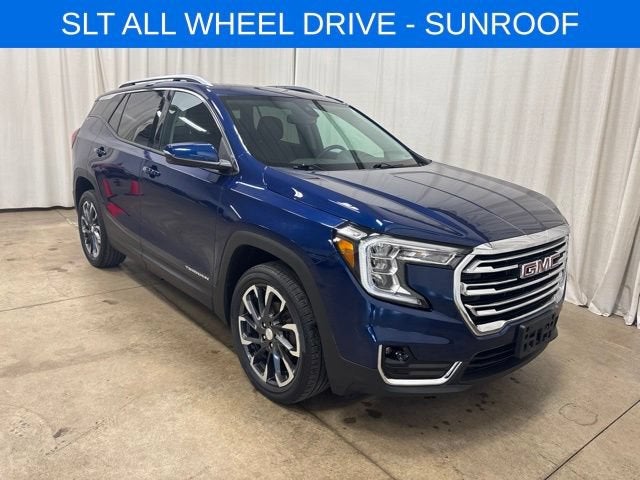 2022 GMC Terrain SLT