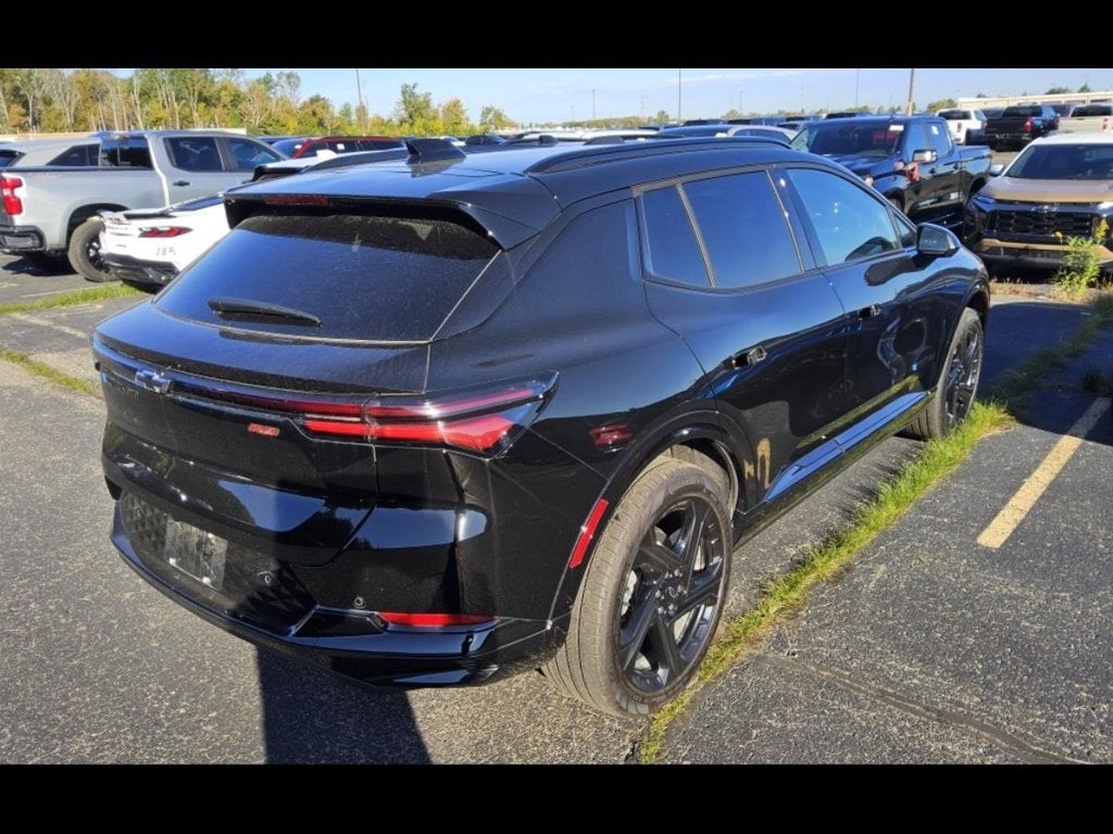 2026 Chevrolet Equinox EV RS