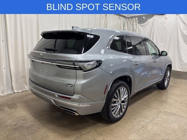2025 Buick Enclave Avenir