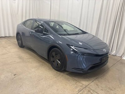 2025 Toyota Prius LE