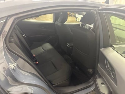 2025 Toyota Prius LE