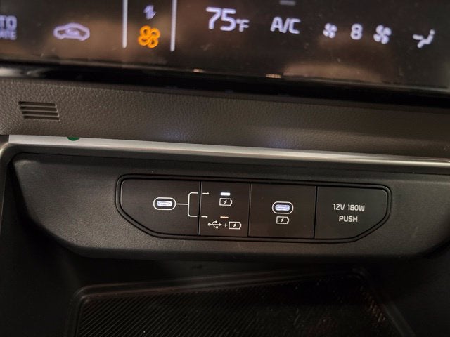2026 Kia Carnival LXS
