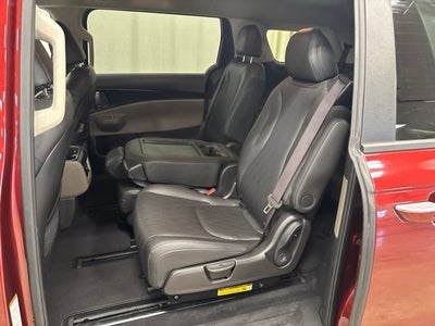 2025 Kia Carnival LXS