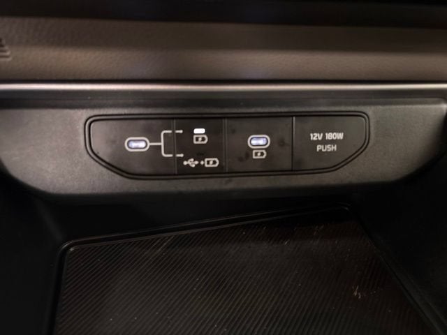 2025 Kia Carnival LXS