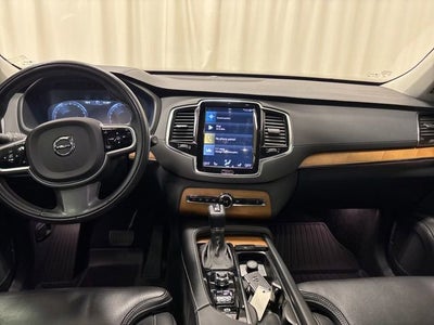 2020 Volvo XC90 Inscription
