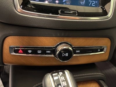 2020 Volvo XC90 Inscription