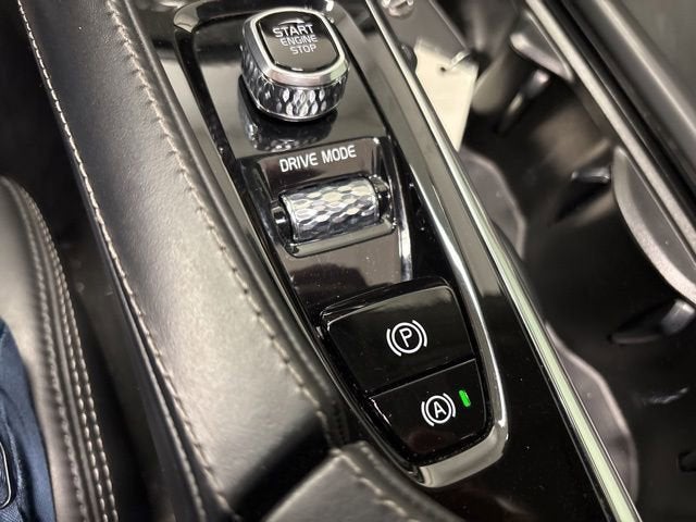 2020 Volvo XC90 Inscription