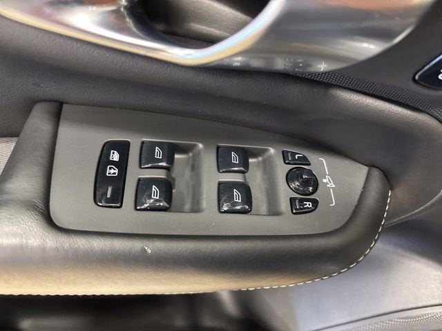 2020 Volvo XC90 Inscription