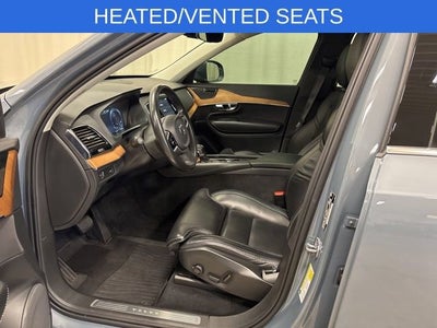 2020 Volvo XC90 Inscription