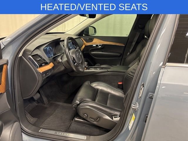 2020 Volvo XC90 Inscription